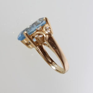 Vintage Aquamarine and Diamond Ring