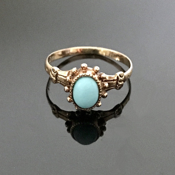 Antique Turquoise Cabochon Ring